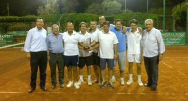 La formazione del Ct Etruria che ha vinto il titolo provinciale a squadre 