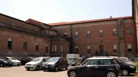 <b>LA SEDE ATTUALE.</b> La colonia Parmense che ospita l’alberghiero