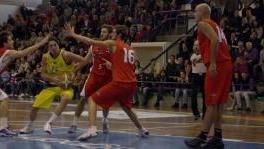 La super difesa dell’Use nel derby dello scorso anno con l’Abc