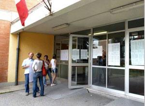 Una colletta per regalare i quaderni alla scuola