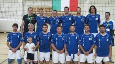 La squadra del Volley Aics Cybo Malaspina
