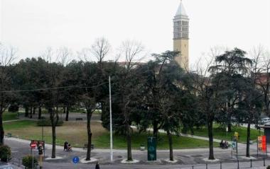 Una veduta di piazza Mercatale 