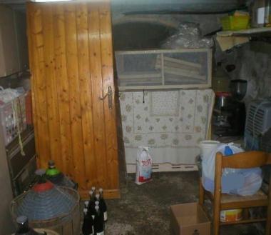 <b>SPORCIZIA.</b> Linterno del bar 