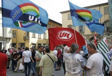 Uniniziativa sindacale a difesa dei lavoratori in cassa integrazione   