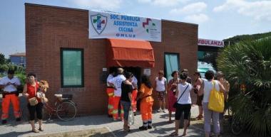 La sede e taglio del nastro con Benedetti e Giovannini 