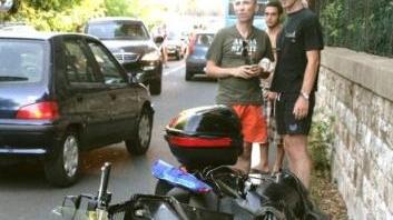 La moto coinvolta nell’incidente sulla vecchia Aurelia