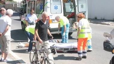 Il soccorso ieri mattina a Salviano