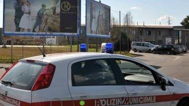 Una pattuglia della polizia municipale