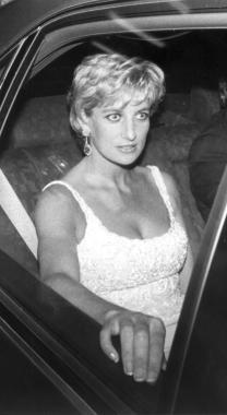 Affluenza record per "Divas", mostra di Barillari a palazzo Guinigi
