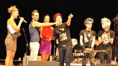 Un coro lungo cinquemila voci Radio Stop fa il bis a Marina