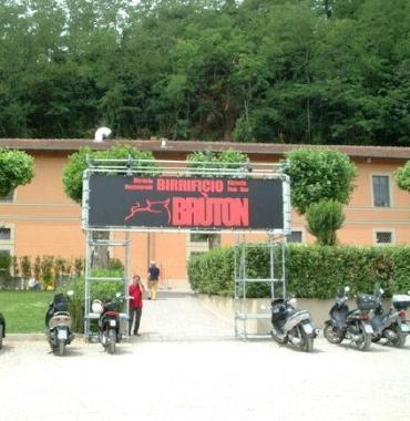 La birreria Bruton a San Cassiano di Moriano 