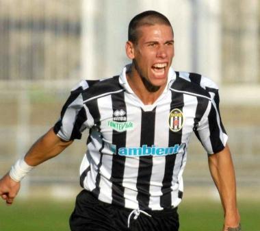 Bartolomei tentato da Pisa: la sua cessione sarebbe una perdita per il centrocampo bianconero 