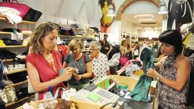 L’interno di un negozio in Corso Matteotti