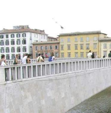 Una veduta del Ponte di Mezzo    