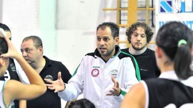 Al centro, Martino Frangioni, confermato coach dellAglianese Volley 