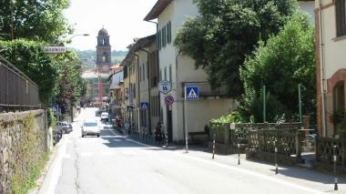Via Marconi a San Marcello: questo è il tratto incriminato I Tir passano a velocità sostenute