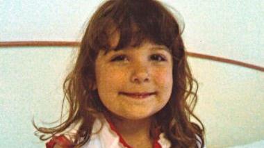 3º COMPLEANNO Questa bellissima bambina festeggia 3 anni. Tantissimi auguri e un bacione ...