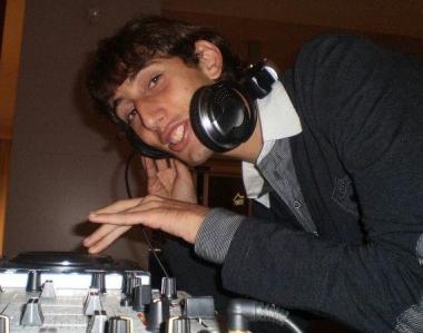MAGGIORENNE Ieri, 22 luglio, Mirko Monti di Ponsacco ha compiuto 18 anni. Tanti auguri da genitori, ...