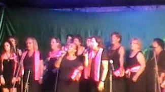 Il coro femminile “Oltre il canto” della associazione “L’acqua in gabbia”