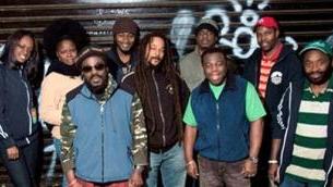 Si balla reggae con i Wailers