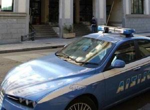 Calci e pugni per un parcheggio