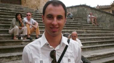 26 candeline! Tanti, tantissimi auguri di buon compleanno per i tuoi 26 anni dalla ...