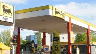 La stazione Agip rapinata