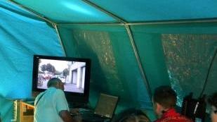 Soccorritori all’interno del nuovo mezzo