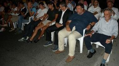 Il presidente Tommasi tra il diesse Corradetti e l’ex Consoloni