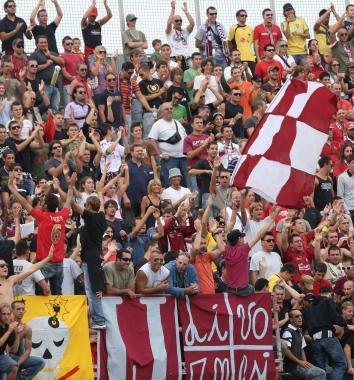 <b>CURVA. </b>La Nord, cuore del tifo amaranto 