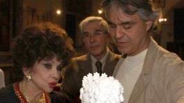 La Lollo e Bocelli a Pietrasanta