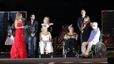 <b>SUL PALCO</b> Un momento della serata (foto da giornilieti.eu) 