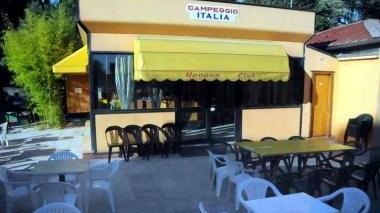 La pizzeria del camping Italia alla Partaccia è stata chiusa dopo i controlli dei Nas