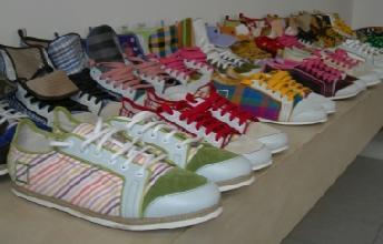 Al centro di distribuzione “Mimmo” della Caritas mancano soprattutto scarpe da ginnastica e sandali