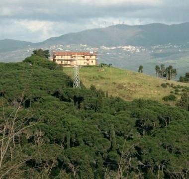 Villa Pertusati parco Poggetti 