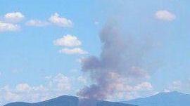 <b>STICCIANO.</b> La colonna di fumo