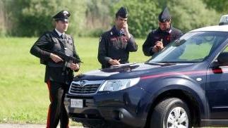 I posti di blocco dei carabinieri non hanno lasciato scampo ai tre ladri