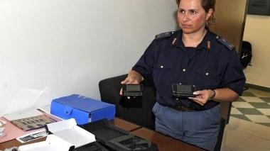 <b>TELEFONI.</b> Sequestrati dalla polizia