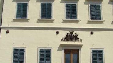 Il gruppo davanti al Museo della geotermia