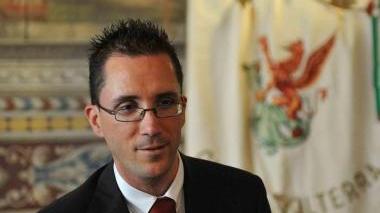 Il sindaco di Volterra Marco Buselli