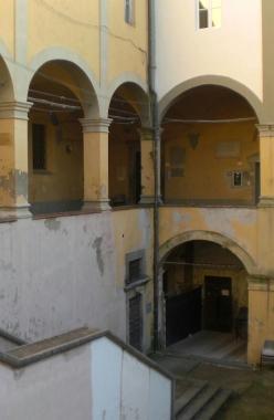 Due vedute dei Loggiati di S. Domenico