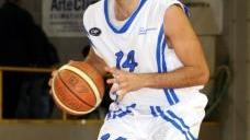 L’ex di Pallacanestro e Use Giacomo Ammannati (qui con la cassacca della Mazzanti) sarà uno dei protagonisti del derby di D visto che è andato alla Cerretese