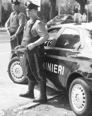 Una pattuglia dei carabinieri 