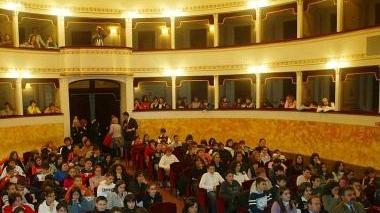 L’interno del teatro Pacini