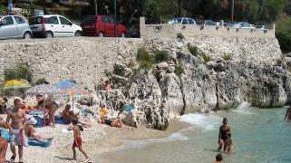 Una spiaggia della Grecia
