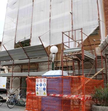 <b>LAVORI.</b> Un cantiere edile 