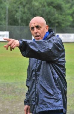 Mister Agostiniani, si ritrover&agrave; di colpo in serie D? 
