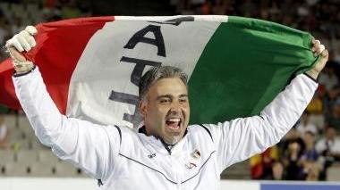La felicità di Nicola Vizzoni: argento agli Europei