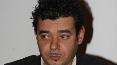 In cerca di lavoro a un centro per l’impiego e a sinistra Michele Beudò che ha diretto la ricerca Irpet
