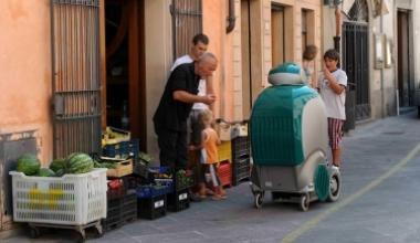 Peccioli capitale dei roboti progetti pisani incantano Shanghai